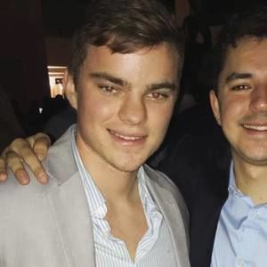 Meet your Posher, Jackson